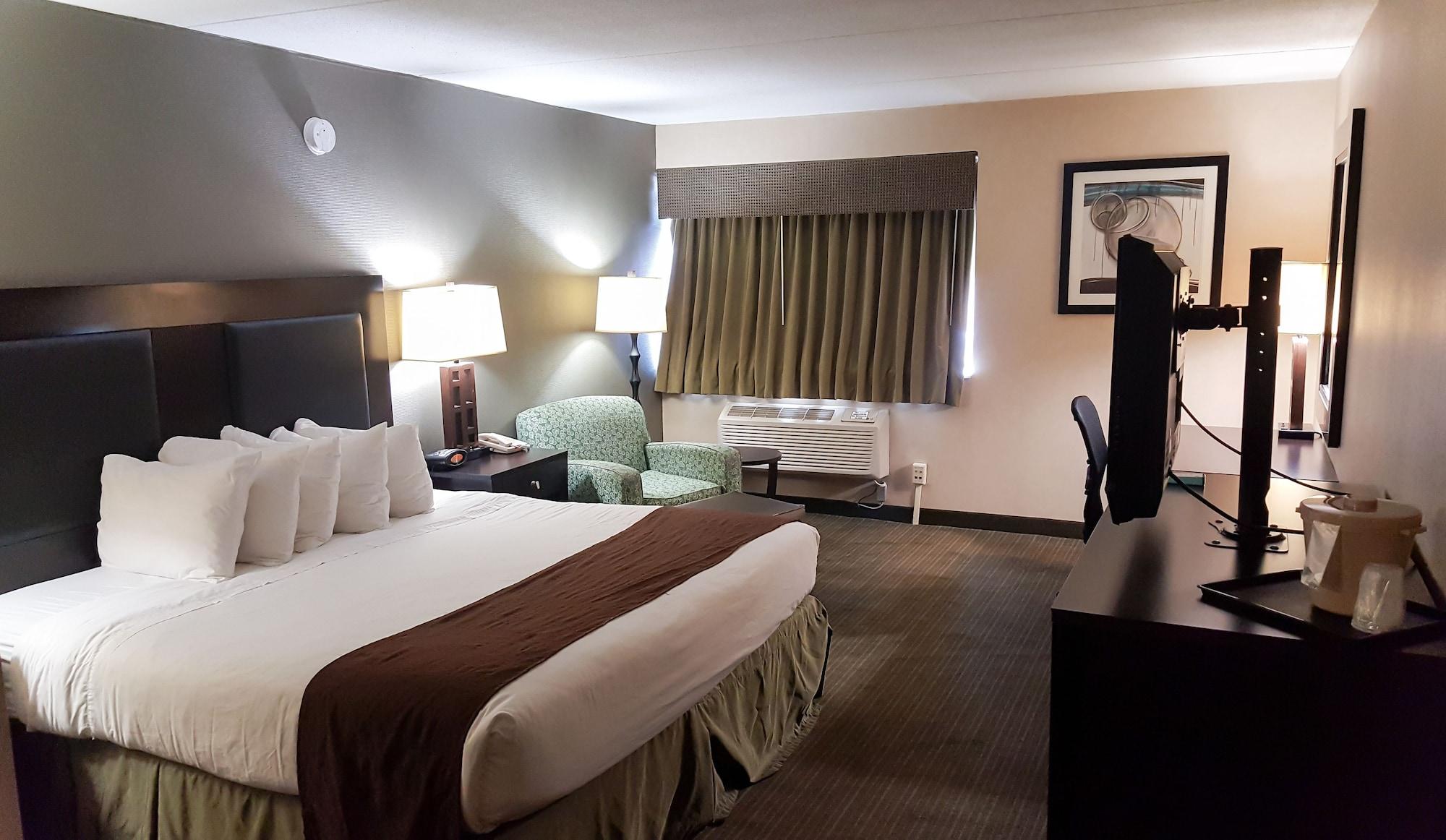 Quality Inn & Suites Charleston - Civic Center Buitenkant foto